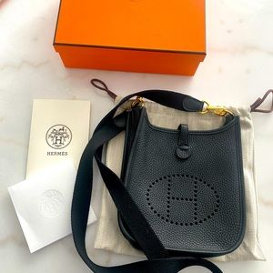SOLD!! Hermès Black Mini Evelyne II TPM 16 Taurillon Clemènce GHW